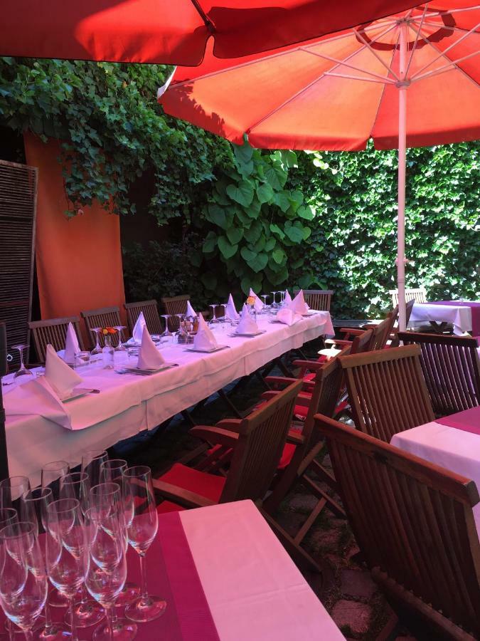 Eberl Hotel Pension Muenchen Feldmoching Экстерьер фото